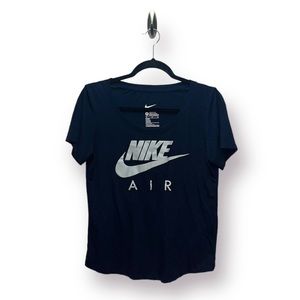 Nike air navy T-Shirt size M.